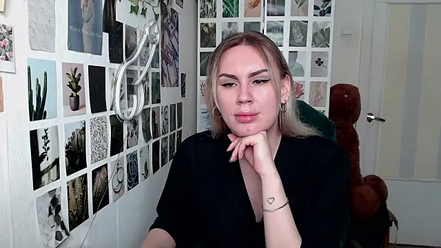 CapriScorpion online show from 09.30.25