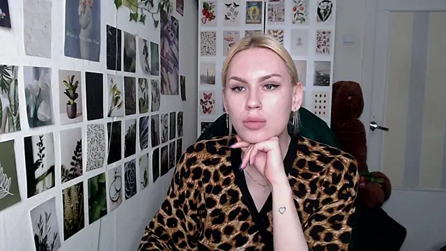 CapriScorpion online show from 05.11.26