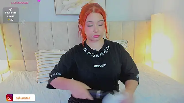 Snapshot of Atenea_cuteee chatting on 12.04.25 Atenea cuteee online show from 12.04.25