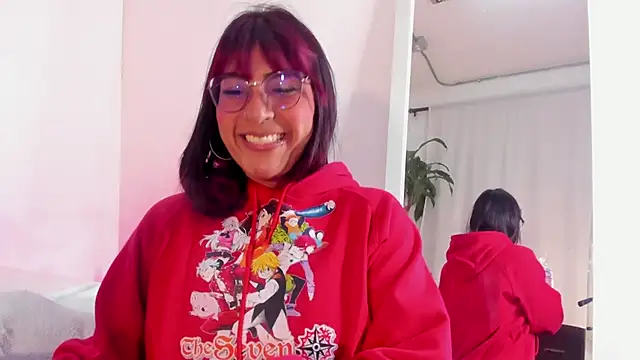 evelynjohnsoon online show from 01.05.25