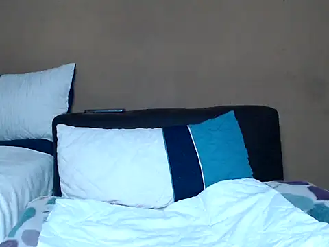 AdelaideT online show from 02.26.25