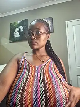 Bustygoddess32 online show from 02.11.25