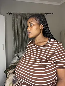 Bustygoddess32 online show from 03.17.26