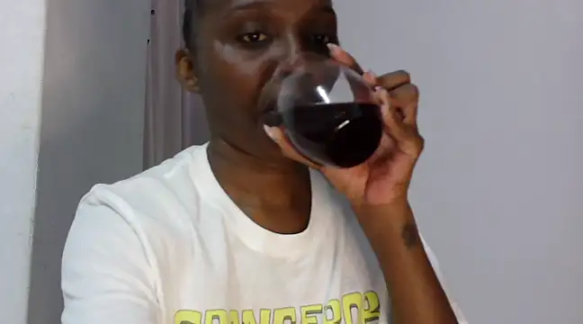 Sexxybella27 online show from 03.11.25