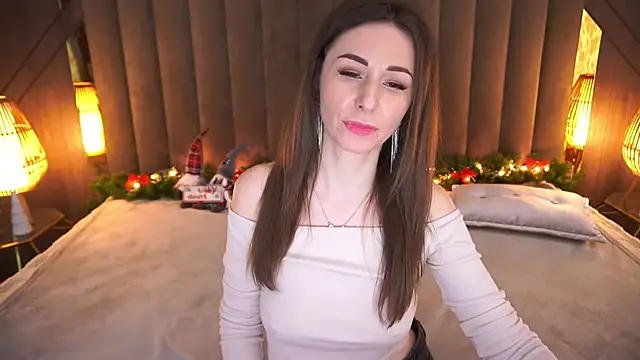 Snapshot of KimmmLi chatting on 12.30.24 KimmmLi online show from 12.30.24