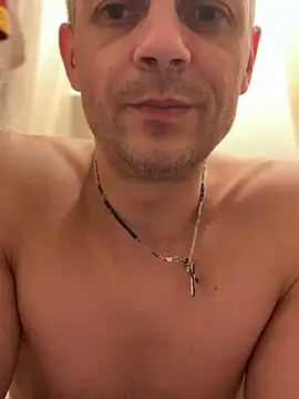 Snapshot of Arthur2288@xh chatting on 03.05.26 Arthur2288xh online show from 03.05.26