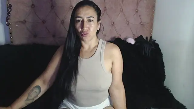 missbella1 online show from 04.17.26