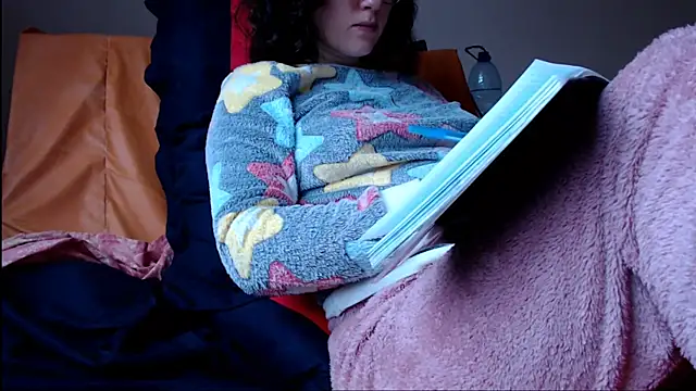 vaders daughter online show from 11.04.25