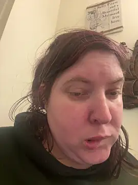 Snapshot of Sexy_Little_SlutAriel chatting on 01.28.25 Sexy Little SlutAriel online show from 01.28.25