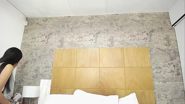 JainaRogers online show from 09.30.25