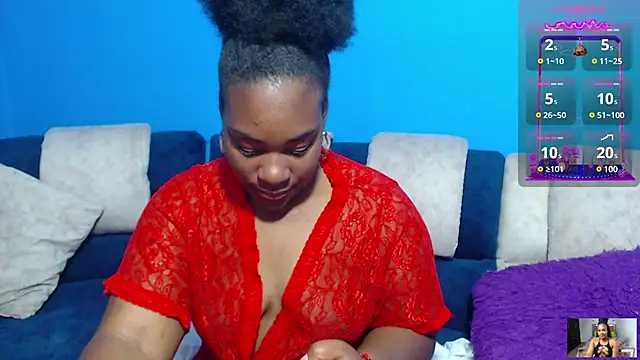 Snapshot of the_pearl199 chatting on 02.17.25 the pearl199 online show from 02.17.25