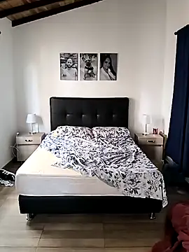 Snapshot of RachellGraham chatting on 02.02.25 RachellGraham online show from 02.02.25