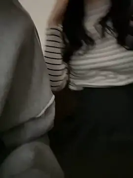 Snapshot of POCARI_SWEAT chatting on 12.30.24 POCARI SWEAT online show from 12.30.24