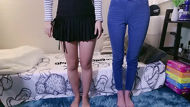 Snapshot of POCARI_SWEAT chatting on 03.07.25 POCARI SWEAT online show from 03.07.25