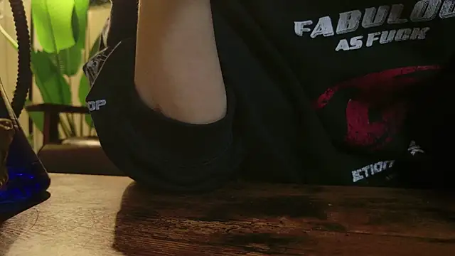 POCARI SWEAT online show from 01.19.26