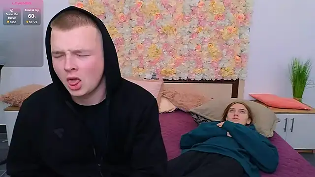 Snapshot of _Olli__Stiw_ chatting on 09.29.25 Olli Stiw online show from 09.29.25