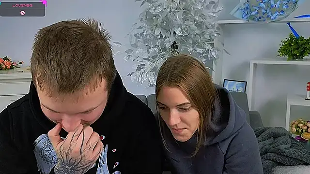 Snapshot of _Olli__Stiw_ chatting on 11.10.25 Olli Stiw online show from 11.10.25