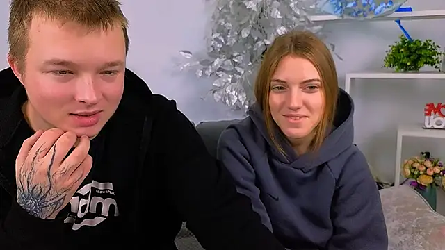 Snapshot of _Olli__Stiw_ chatting on 11.14.25 Olli Stiw online show from 11.14.25