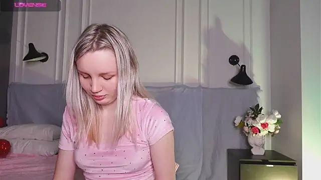 Beatrica Klein online show from 02.09.25