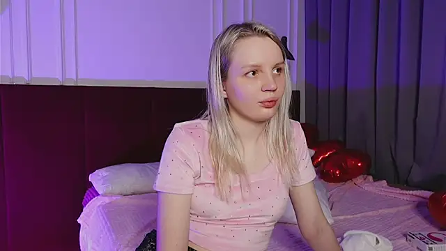 Beatrica Klein online show from 02.16.25