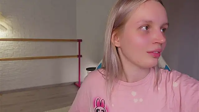 Beatrica Klein online show from 09.15.25