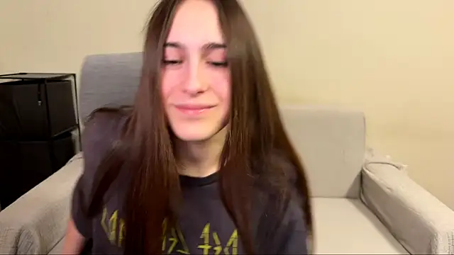 AliceKolltt online show from 04.15.26