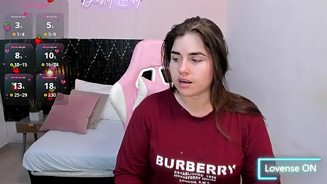 Snapshot of Aabby_lee chatting on 11.17.25 Aabby lee online show from 11.17.25