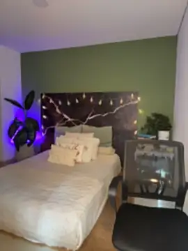 EmaSaenz online show from 04.09.26