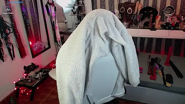 Snapshot of Ariadna_Carters1 chatting on 02.24.25 Ariadna Carters1 online show from 02.24.25