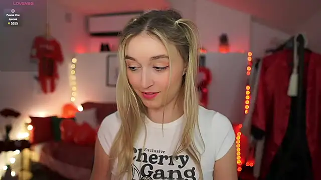 Alexis   Texas online show from 02.16.25