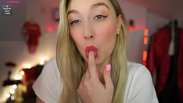 Alexis   Texas online show from 02.23.25