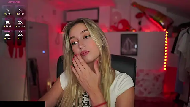 Alexis   Texas online show from 09.10.25