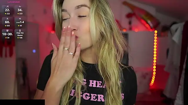 Alexis   Texas online show from 09.17.25