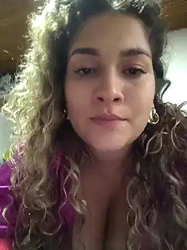 Snapshot of Sara_smiiith211 chatting on 12.08.24 Sara smiiith211 online show from 12.08.24