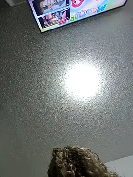 Snapshot of Sara_smiiith211 chatting on 02.23.25 Sara smiiith211 online show from 02.23.25