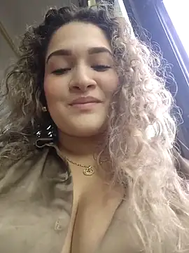 Sara smiiith211 online show from 03.23.26