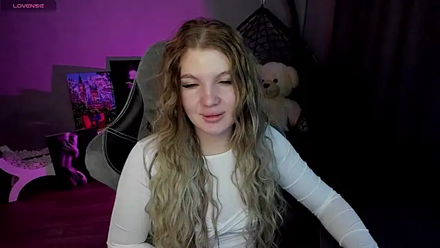 lily williamss online show from 01.28.25