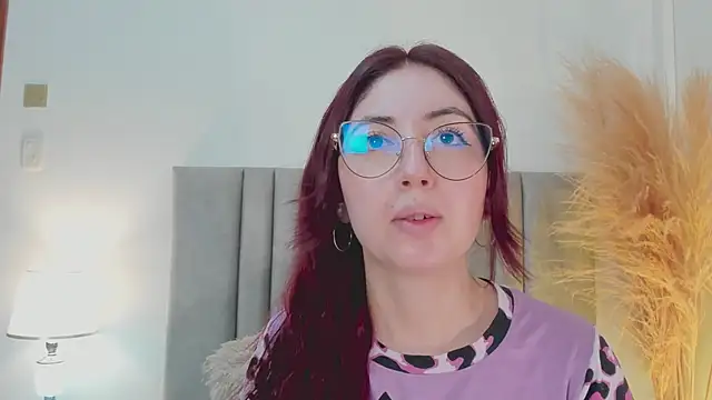 Snapshot of Emilywatsonn chatting on 01.17.25 Emilywatsonn online show from 01.17.25