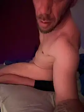 Bennyben8604 online show from 02.24.25