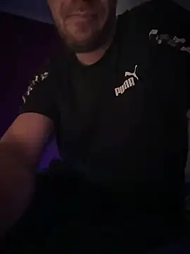 Bennyben8604 online show from 02.24.25