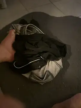 Bennyben8604 online show from 04.15.26