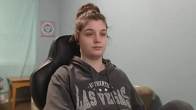 TreeJeanne online show from 03.11.25