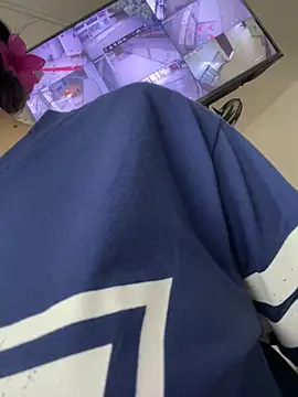 Snapshot of Lia_sex69 chatting on 03.04.25 Lia sex69 online show from 03.04.25