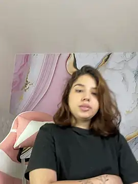 Snapshot of Lia_sex69 chatting on 03.08.25 Lia sex69 online show from 03.08.25