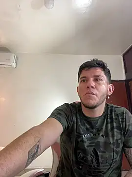 Snapshot of Lia_sex69 chatting on 03.15.25 Lia sex69 online show from 03.15.25