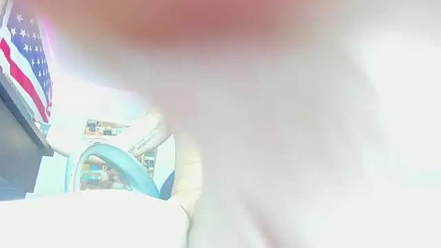 Snapshot of charlie_hotxxx chatting on 12.25.24 charlie hotxxx online show from 12.25.24