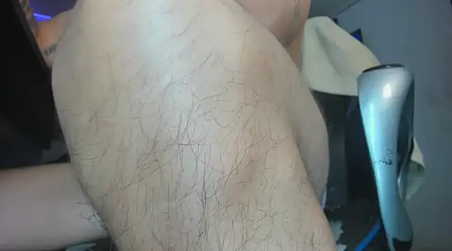 Snapshot of charlie_hotxxx chatting on 03.17.25 charlie hotxxx online show from 03.17.25