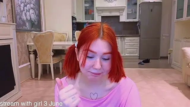 Snapshot of hannah_lourens chatting on 05.30.26 hannah lourens online show from 05.30.26