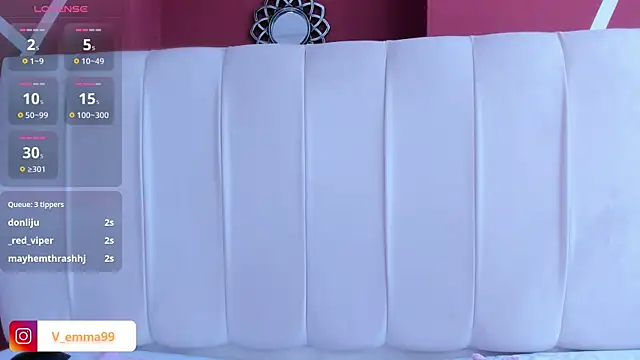 Snapshot of _Emma_Valka chatting on 12.11.24 Emma Valka online show from 12.11.24