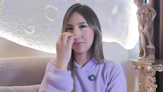 Snapshot of _Emma_Valka chatting on 09.23.25 Emma Valka online show from 09.23.25